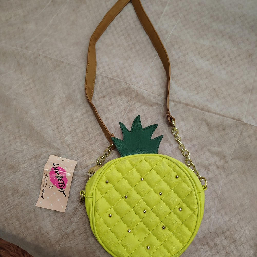 New With Tags Betsey Johnson Pineapple Crossbody Bag Purse